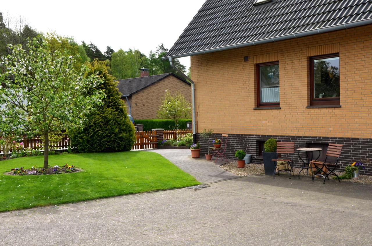 Ferienwohnung Schultze Munster im Heidekreis Esterno foto